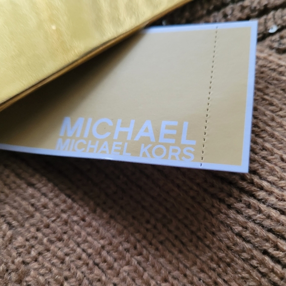 Michael Kors Hat and Scarf - Picture 7 of 7